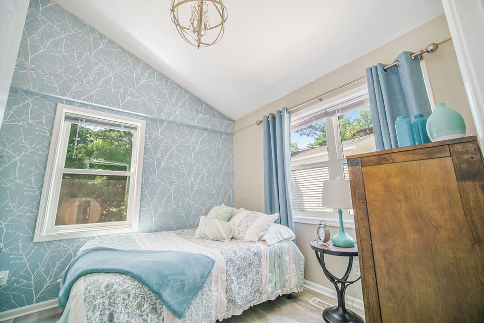 Bedroom 4, Full Bed