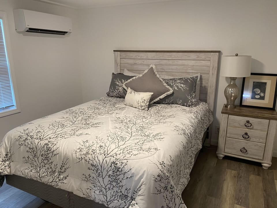 Pelicans Nest Bedroom