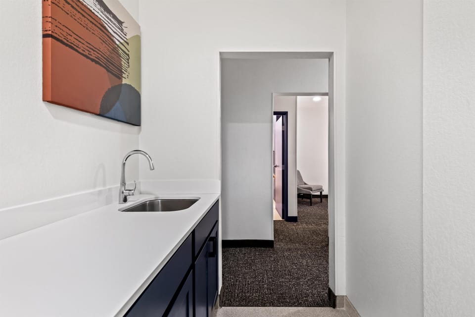 Suite, Multiple Beds | Minibar