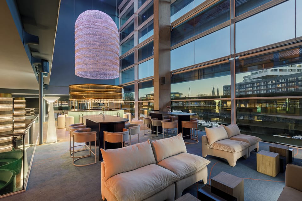 Cocktail bar