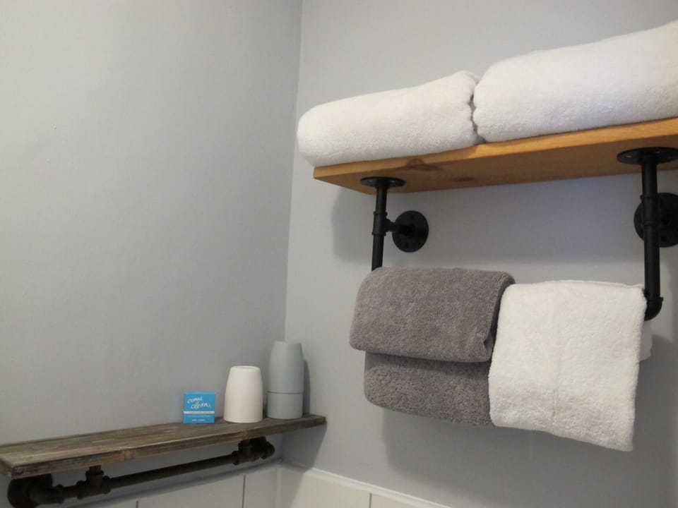 Double Room, Ensuite (Room 2) | Bathroom