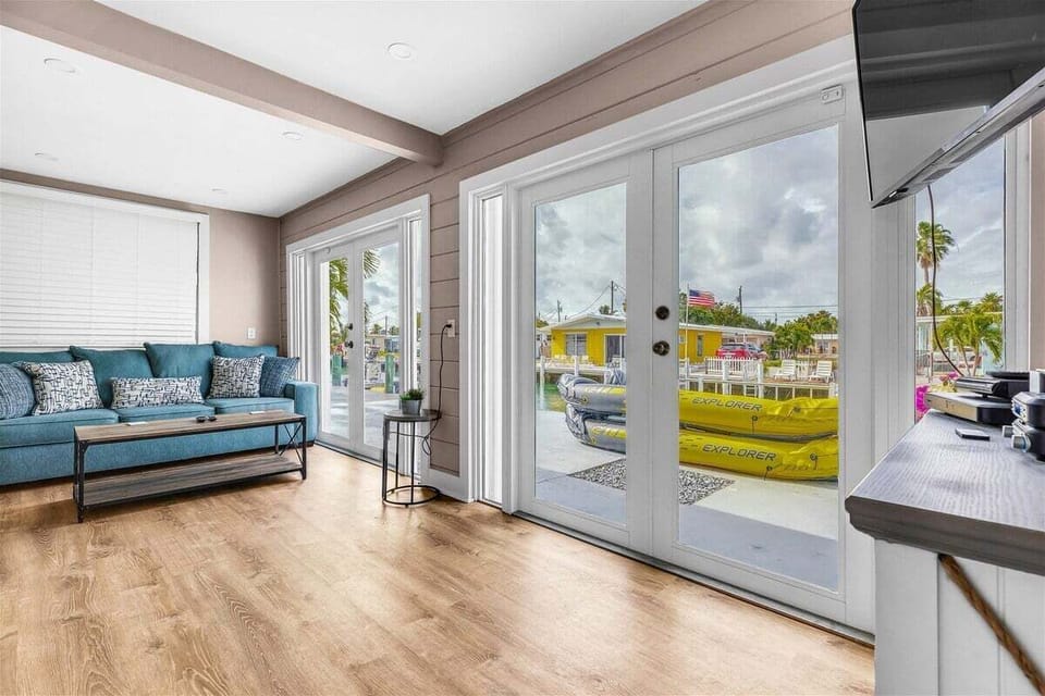 Enjoy beautiful waterfront views from the comfort of this bright and inviting living space.