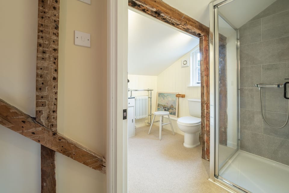 First floor: The convenience of a first floor bath room