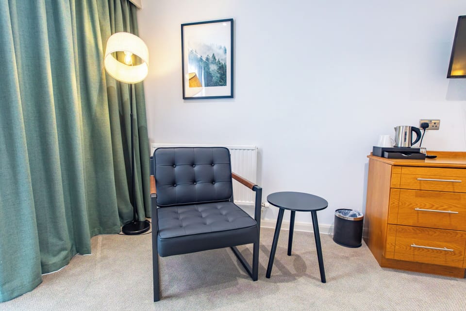 Standard Double Room | Desk, iron/ironing board, free WiFi, bed sheets