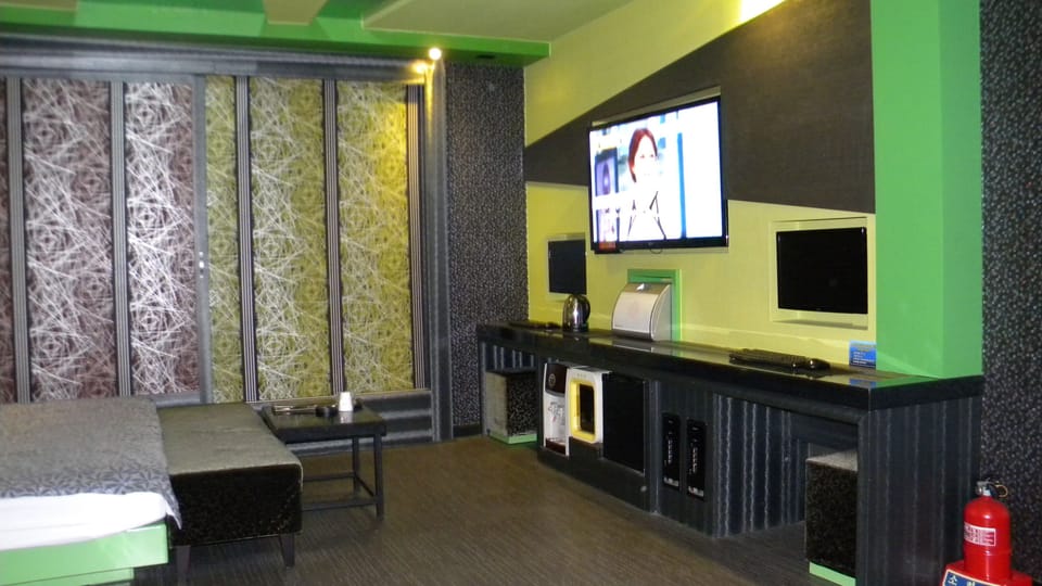 Superior Room | Free WiFi, bed sheets