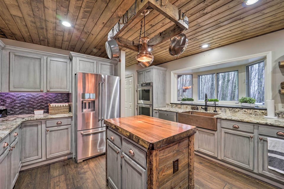 Fully Equipped Kitchen | 1st Floor | Cooking Basics