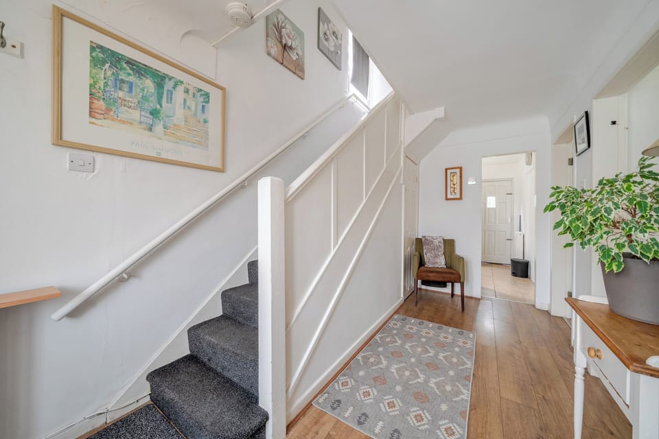 Semi Rural House - Stay 3 - Pet - Parking - Garden Apartment in England