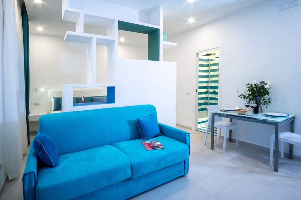 Apartment | Living area | 32-inch flat-screen TV with satellite channels, TV
