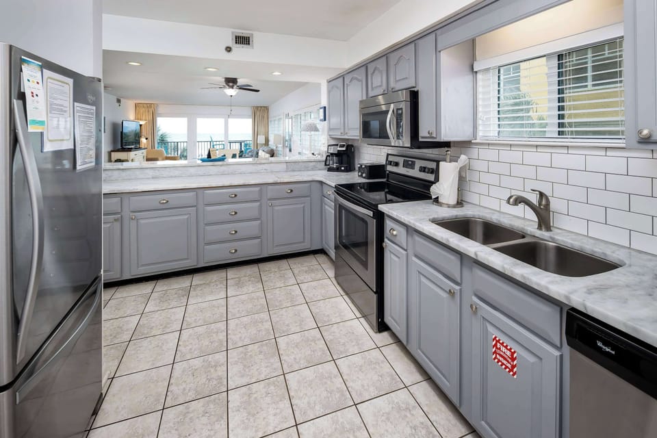 Fully stocked kitchen