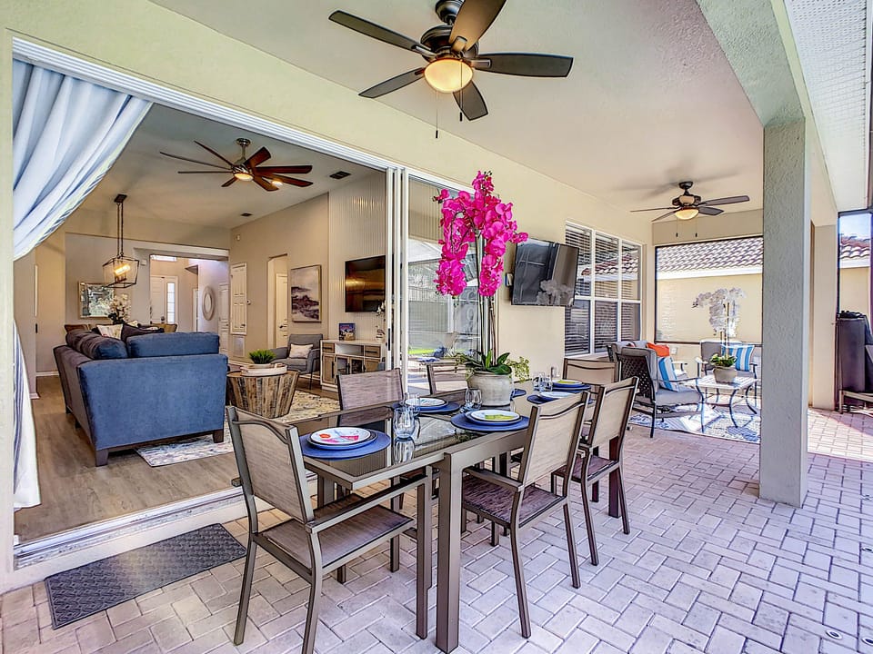 View From Lanai To Family Room