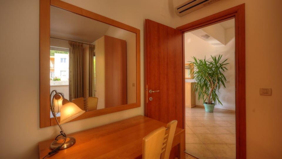 Apartment (One-Bedroom Apartment with Terrace an) | 1 bedroom, cribs/infant beds, free WiFi