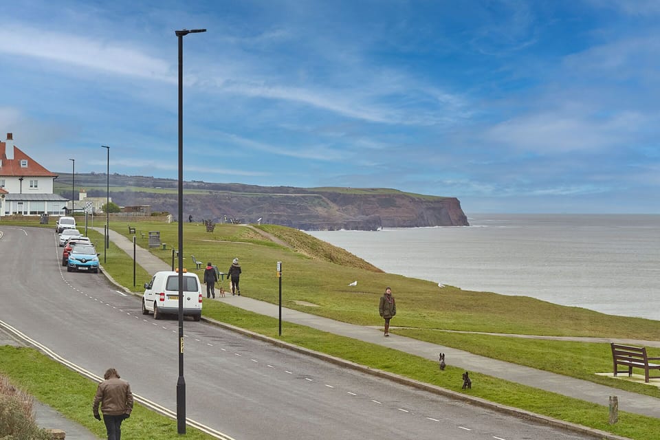Solimar House, Whitby - Host & Stay