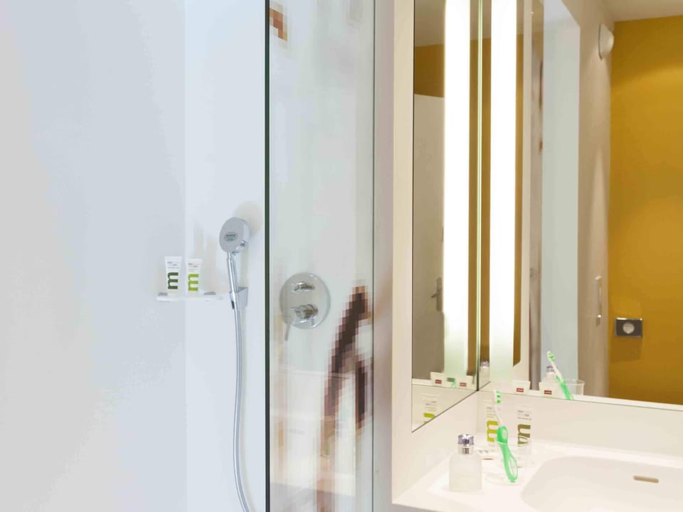 Classic Room, 1 Double Bed | In-room safe, individually furnished, desk, blackout drapes