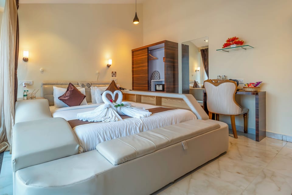 Premium bedding, desk, blackout drapes, iron/ironing board (on request)