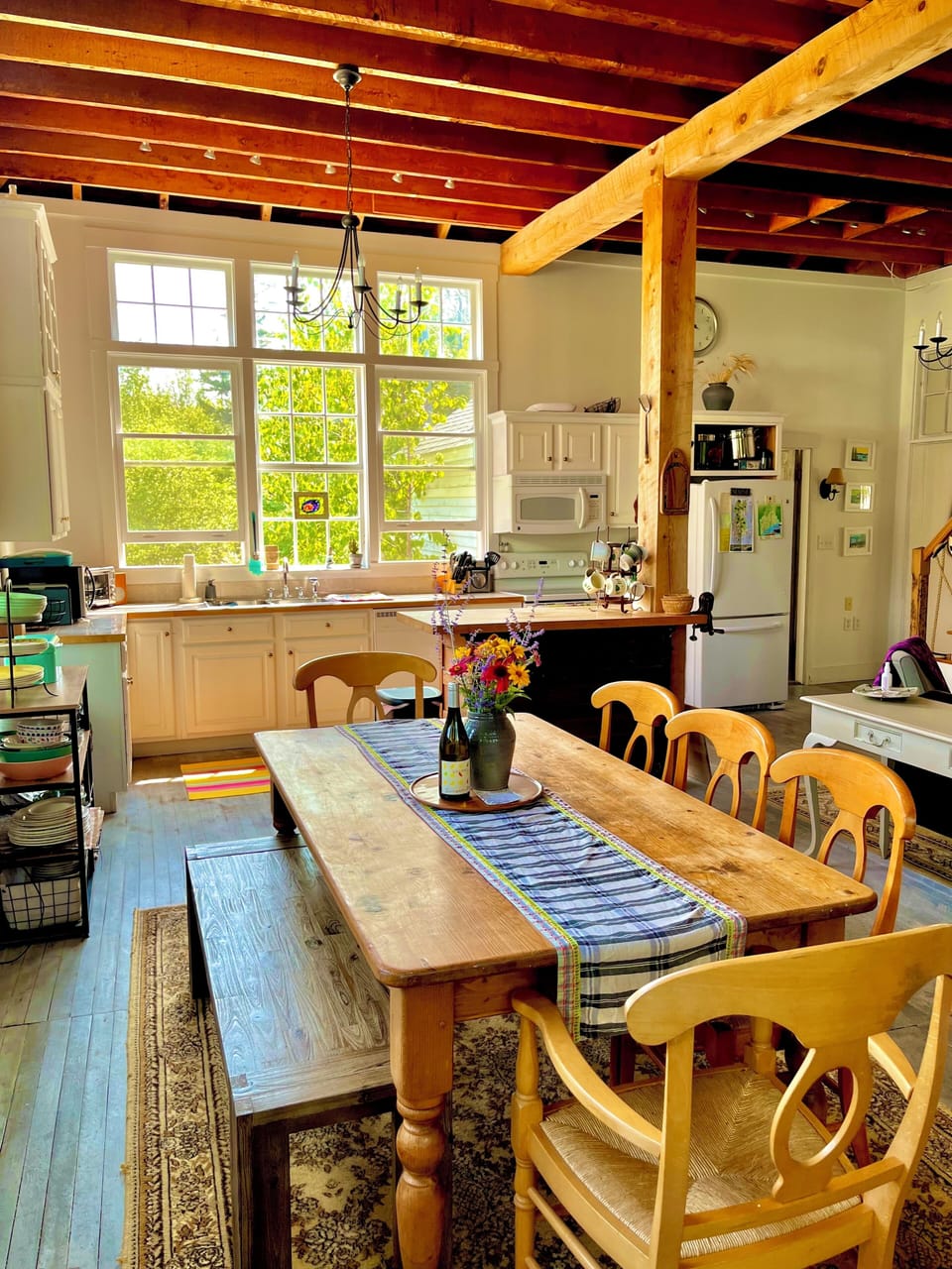 Open kitchen/dining/living area
