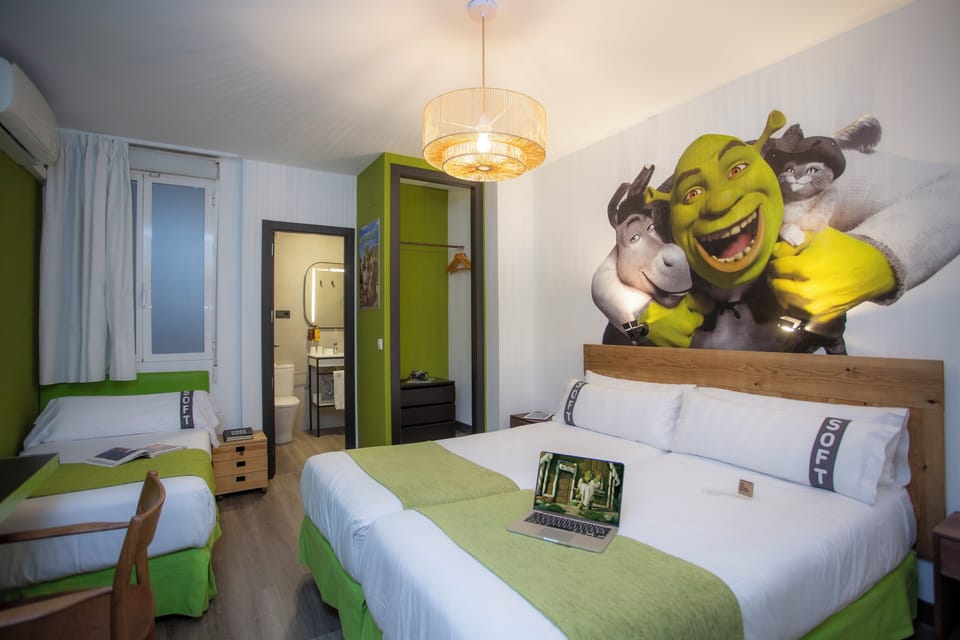 Economy Triple Room | Premium bedding, in-room safe, individually furnished, desk