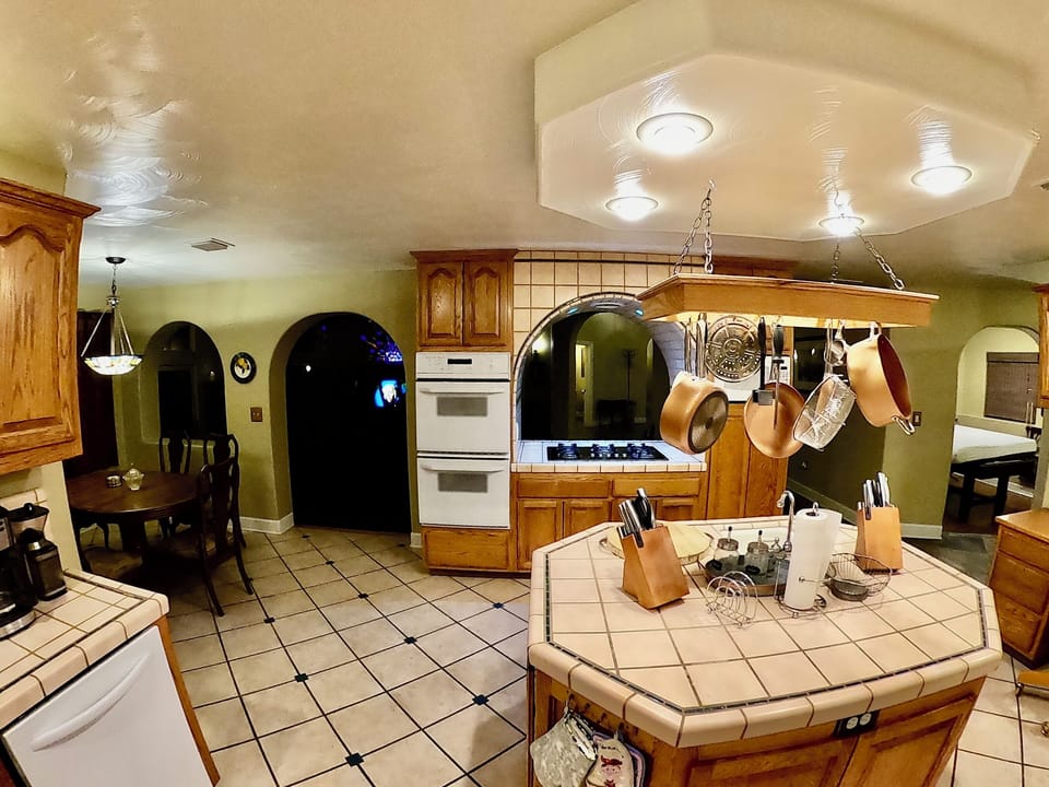 Italian Style Full Kitchen with KitchenAid appliances