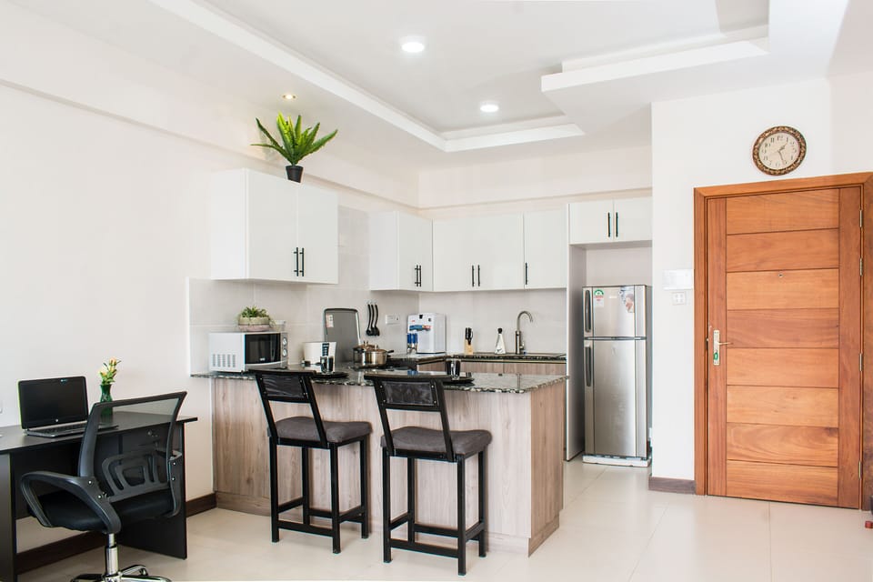 Deluxe Apartment | 1 bedroom, desk, laptop workspace, soundproofing