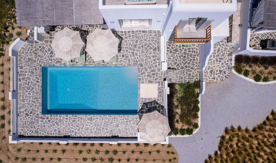 Private swimming pol Sofia