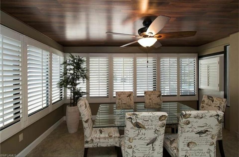 Dining Room with seating for 6