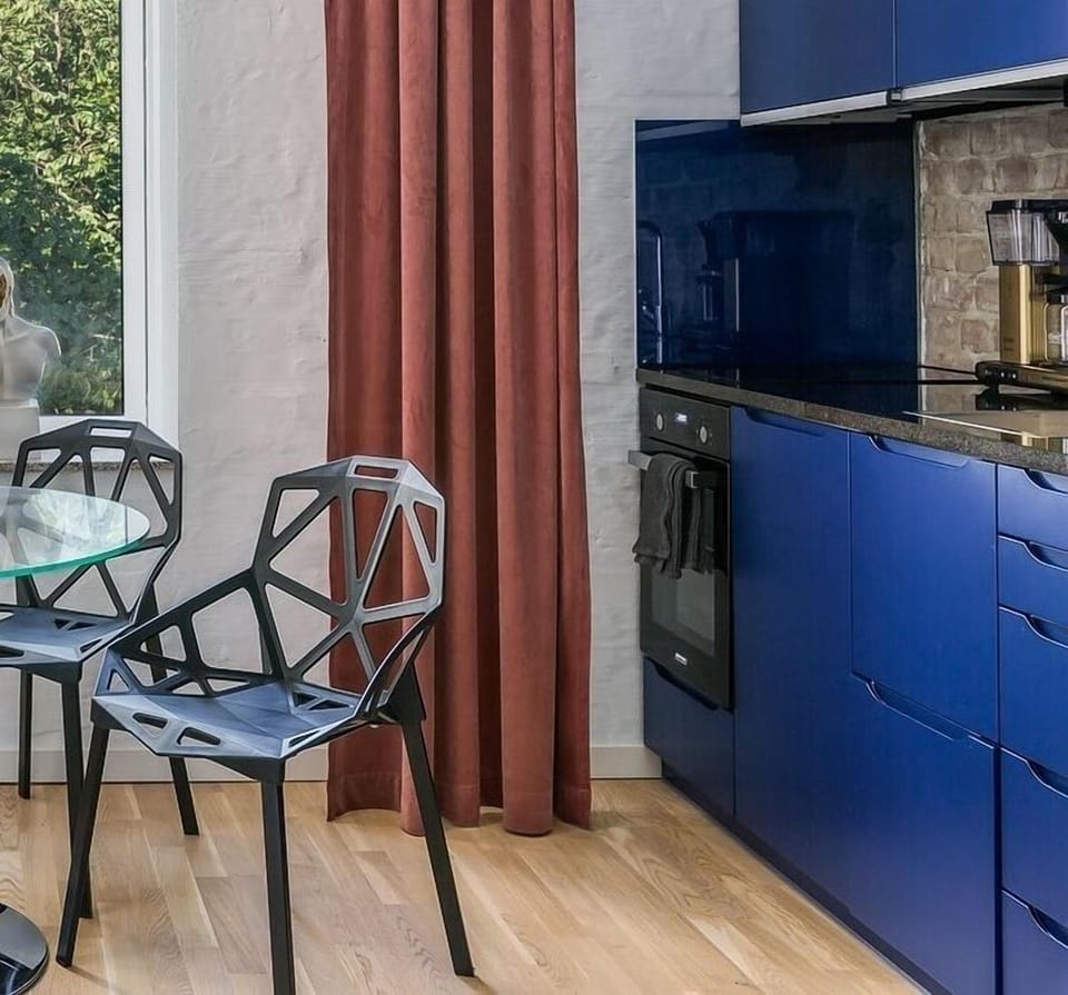 Studio, 1 Bedroom | Iron/ironing board, cribs/infant beds, rollaway beds, free WiFi