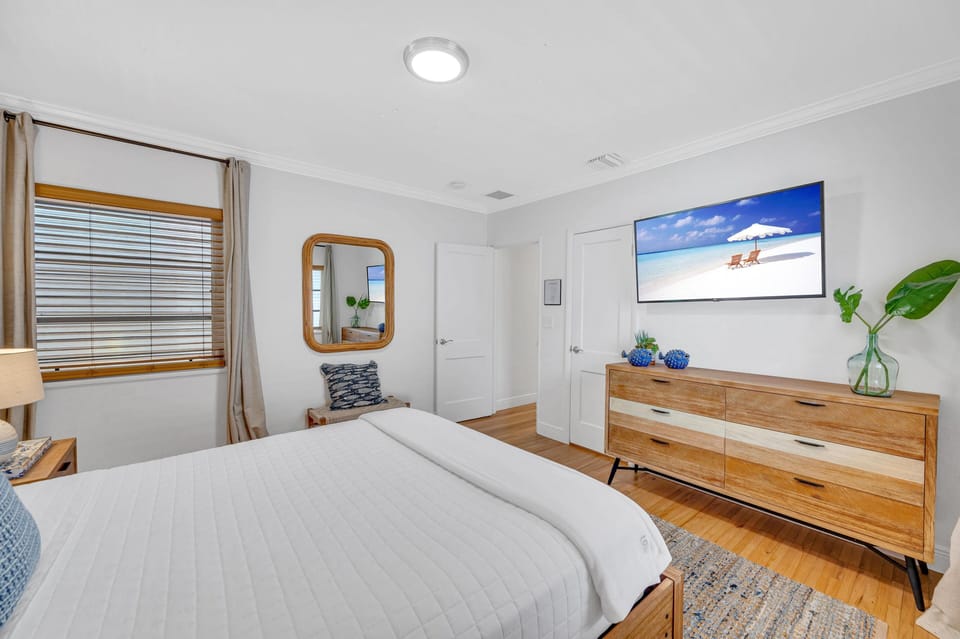 There's also a small closet for you to store your luggage!
