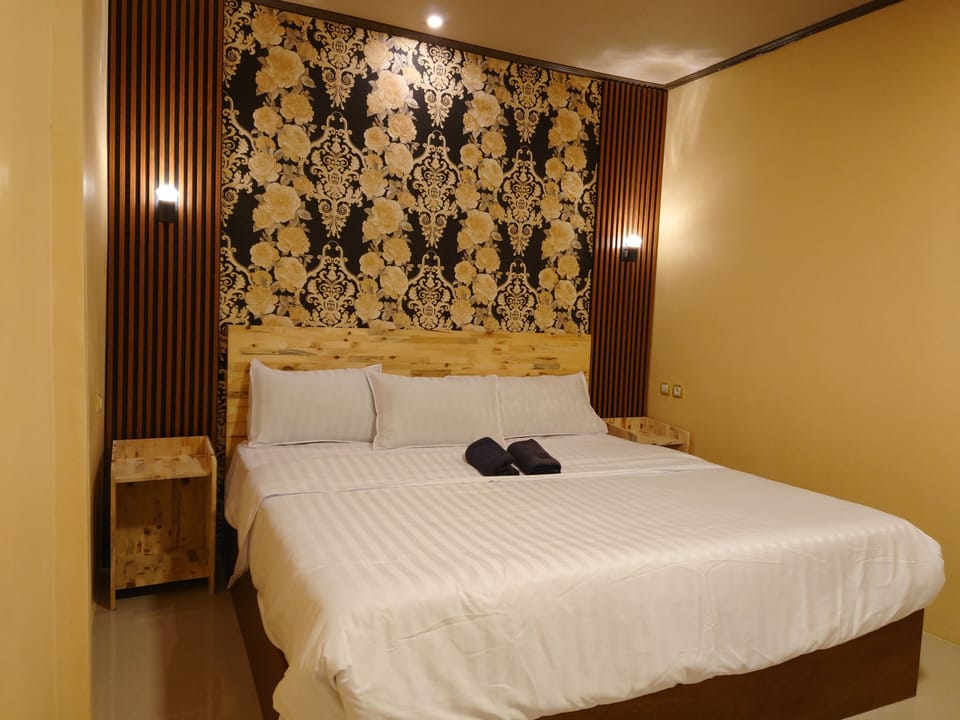 Deluxe Double Room | Desk, free WiFi