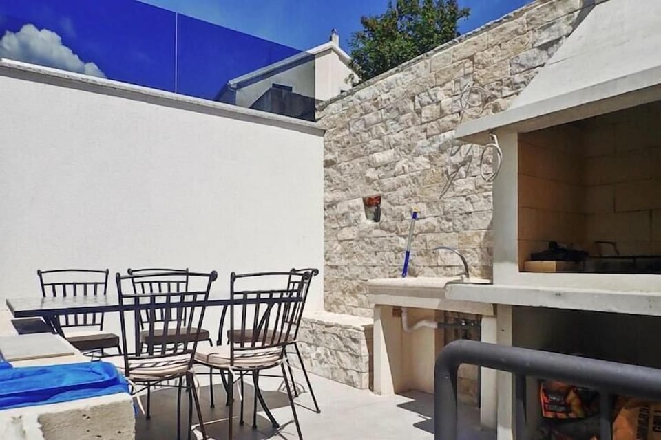 terrace
