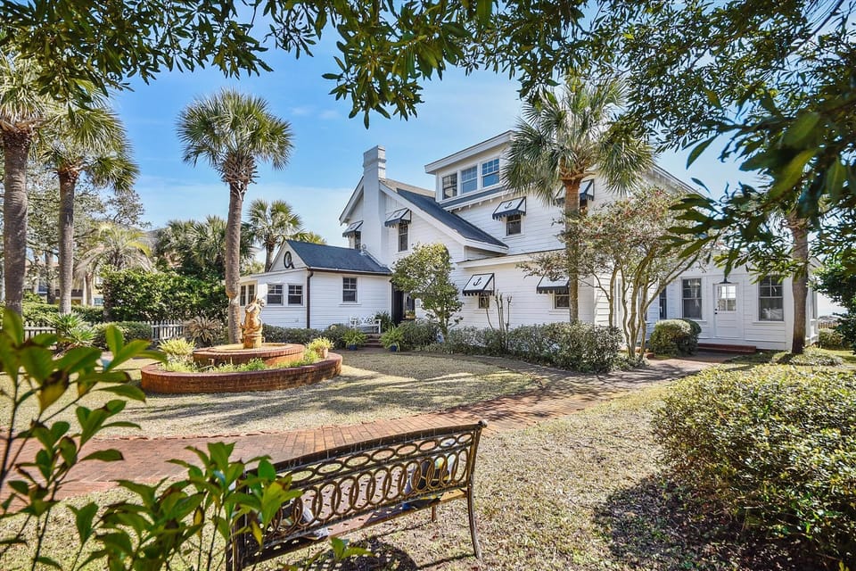 An amazing adventure awaits at Alta Mira!