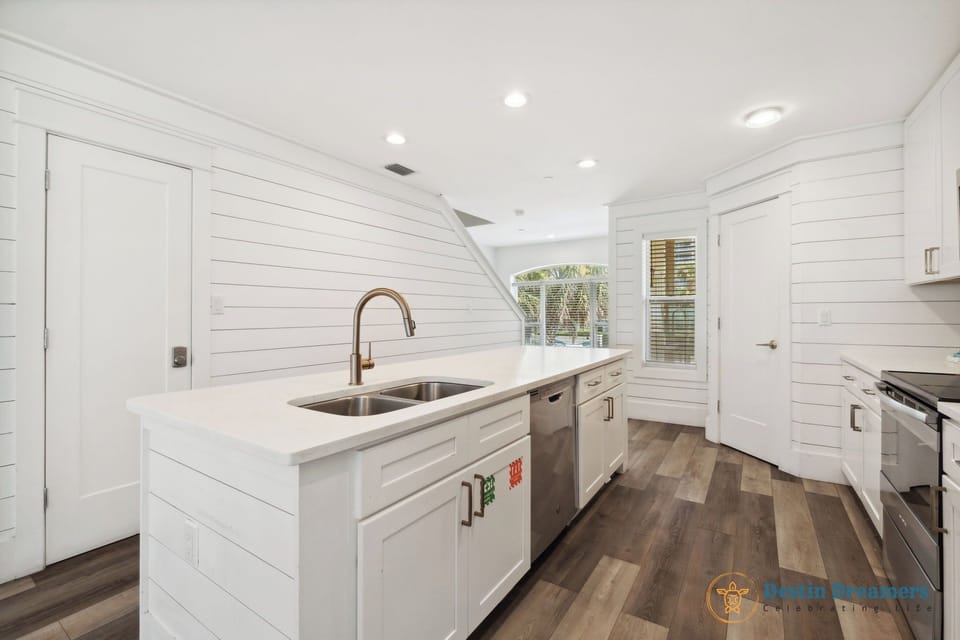 Second Floor Open Concept Kitchen - Bar Seating for 4