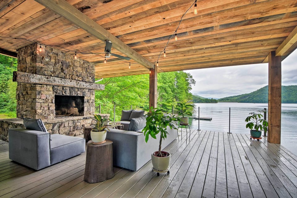 79ee6863-f657-4a96-83e2-2a3599777109