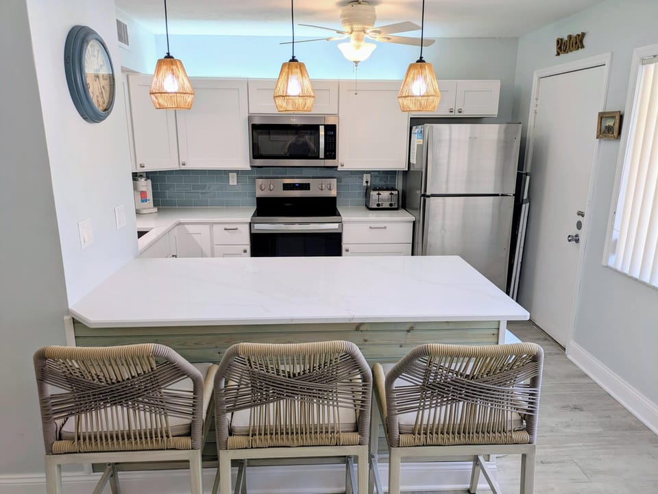 Breakfast Bar