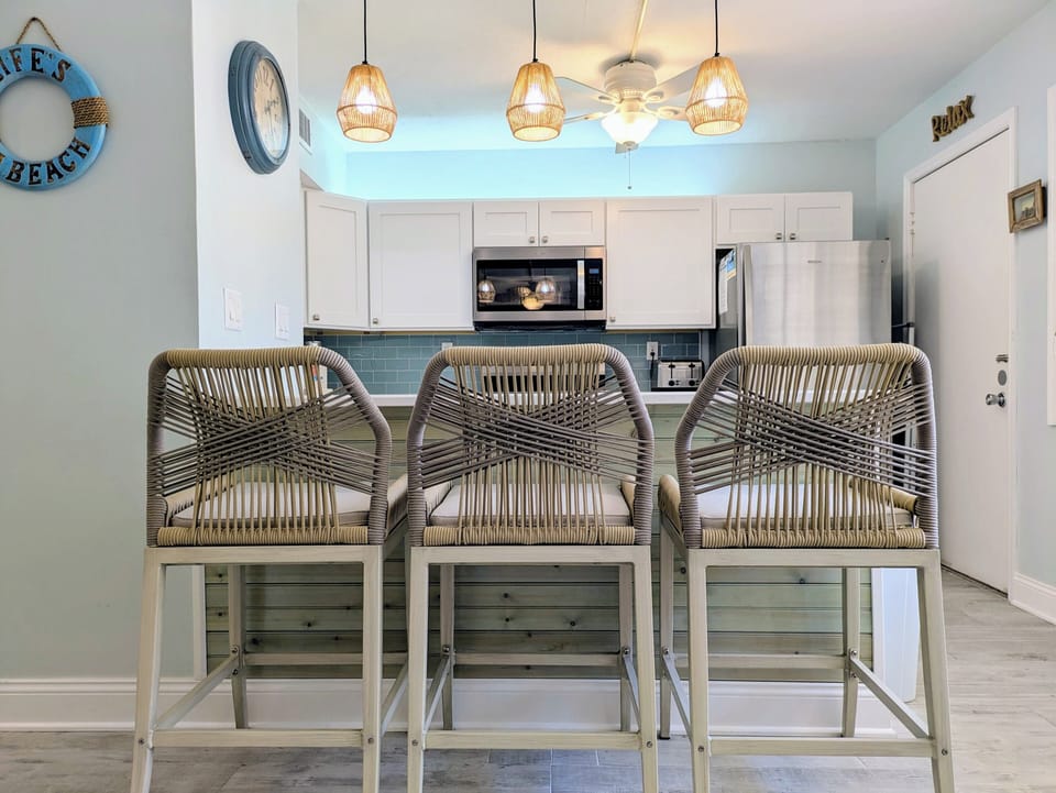 Breakfast Bar