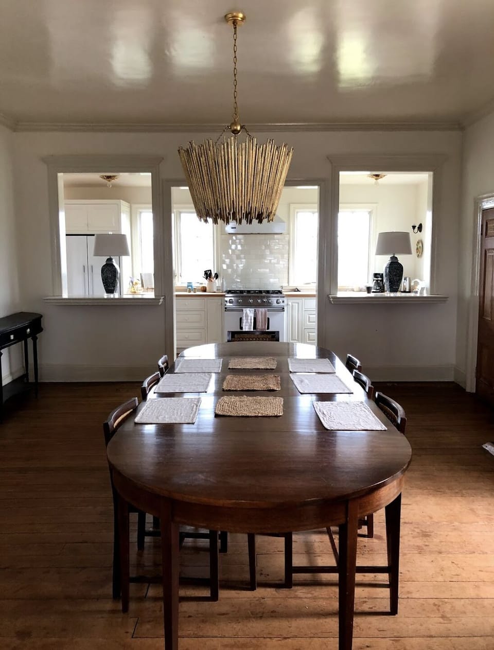 dining room looking into kitchen