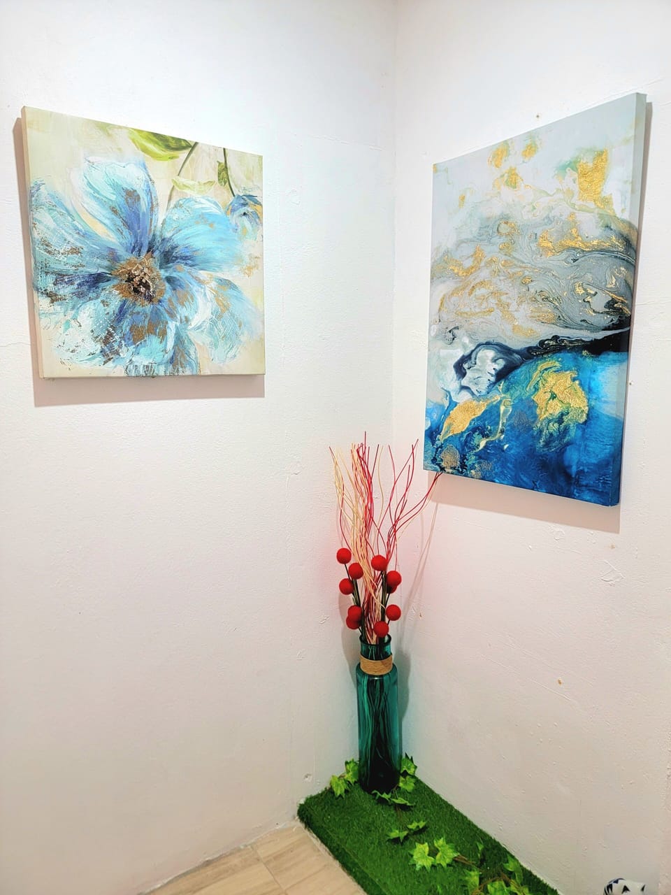 Entrance decor