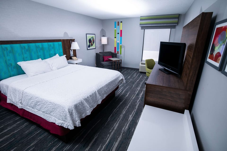 Blackout drapes, iron/ironing board, Internet, bed sheets