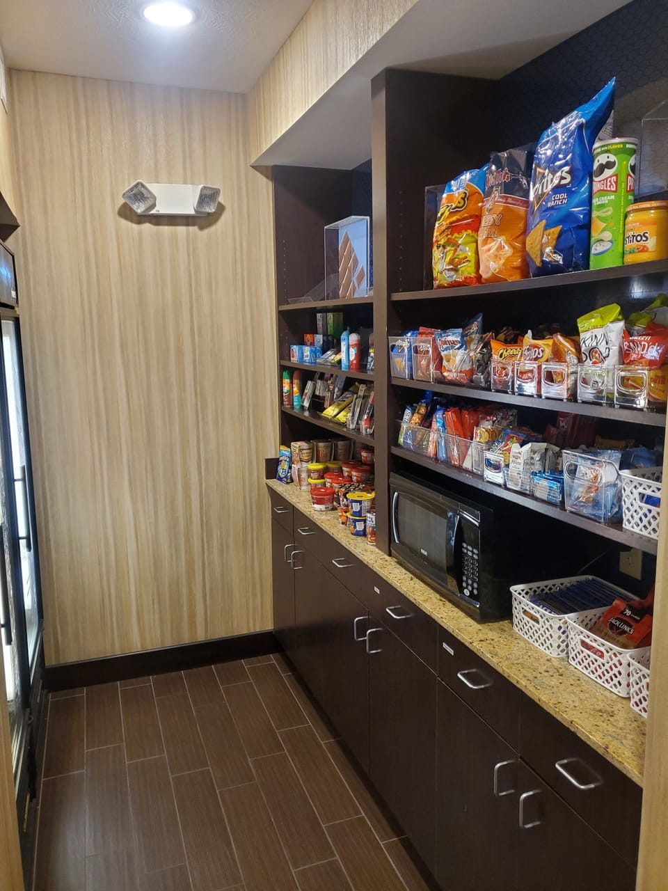 Snack bar
