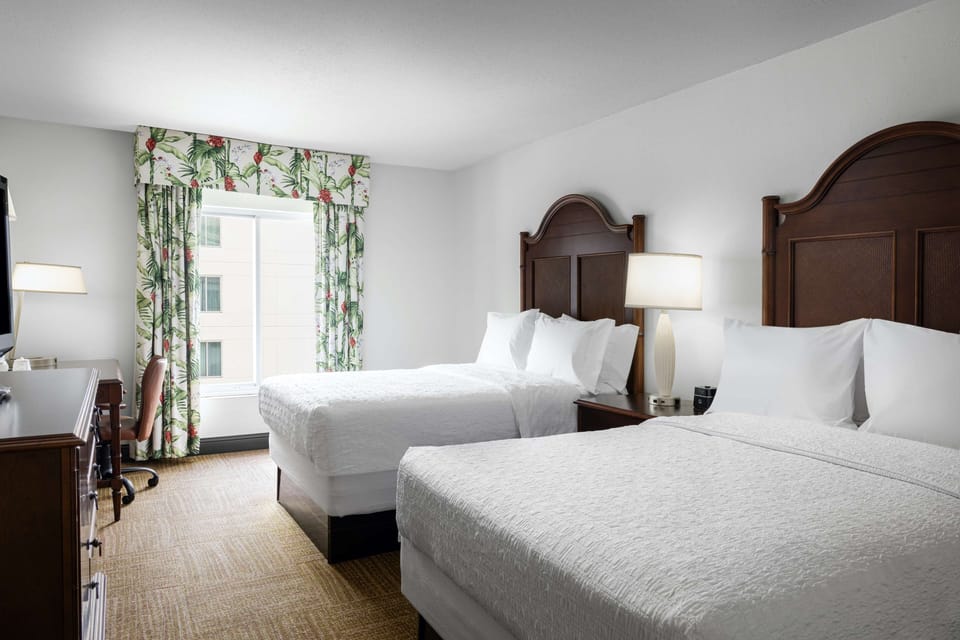 In-room safe, desk, soundproofing, iron/ironing board