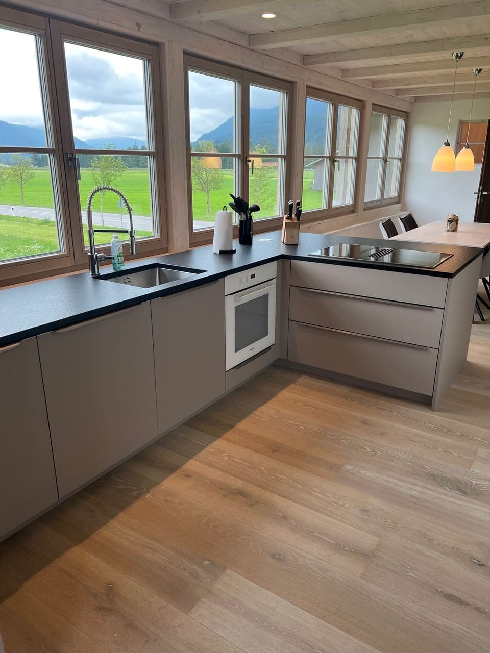 Private kitchen