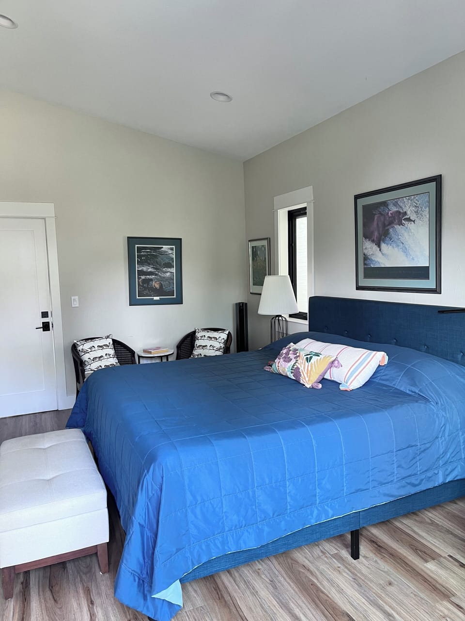 Spacious room with NovaFoam King Bed