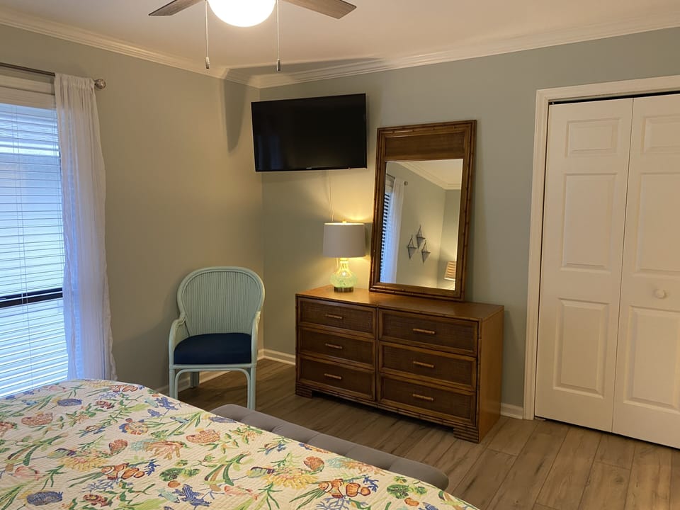 Condo, 3 Bedrooms | 3 bedrooms, free WiFi