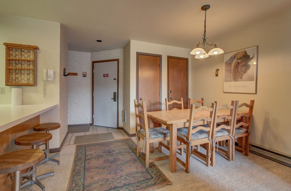 View to Entry with Dining Area