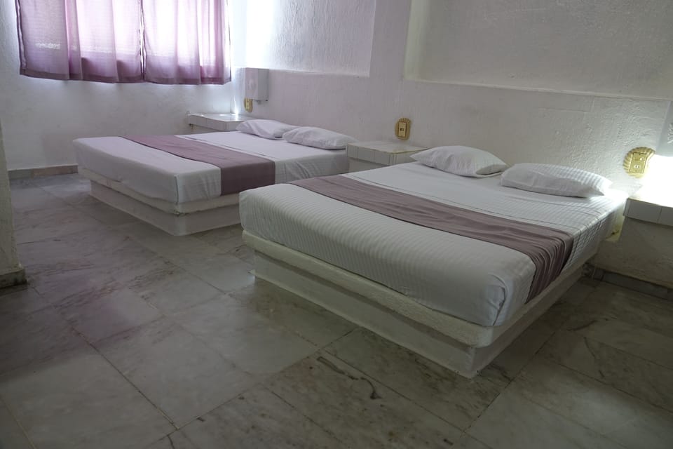 Superior Room | Soundproofing, individually furnished, bed sheets