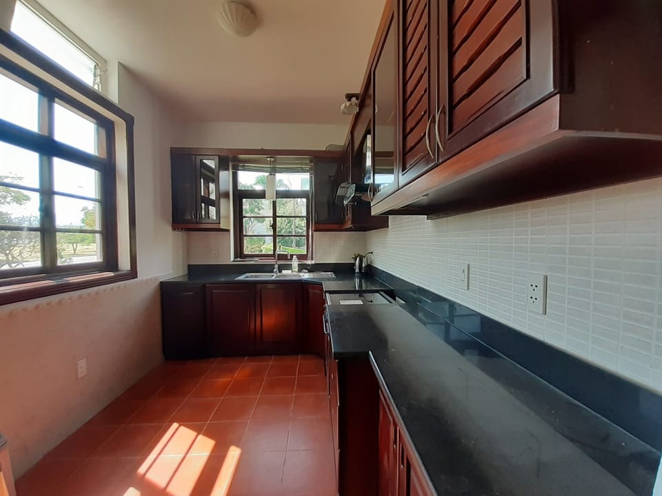 Sun Villa | Private kitchenette | Fridge, microwave, oven, stovetop