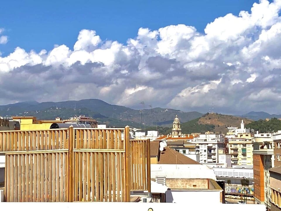 CASA BELLA Malaga City Apartment HOMINGBOOK
