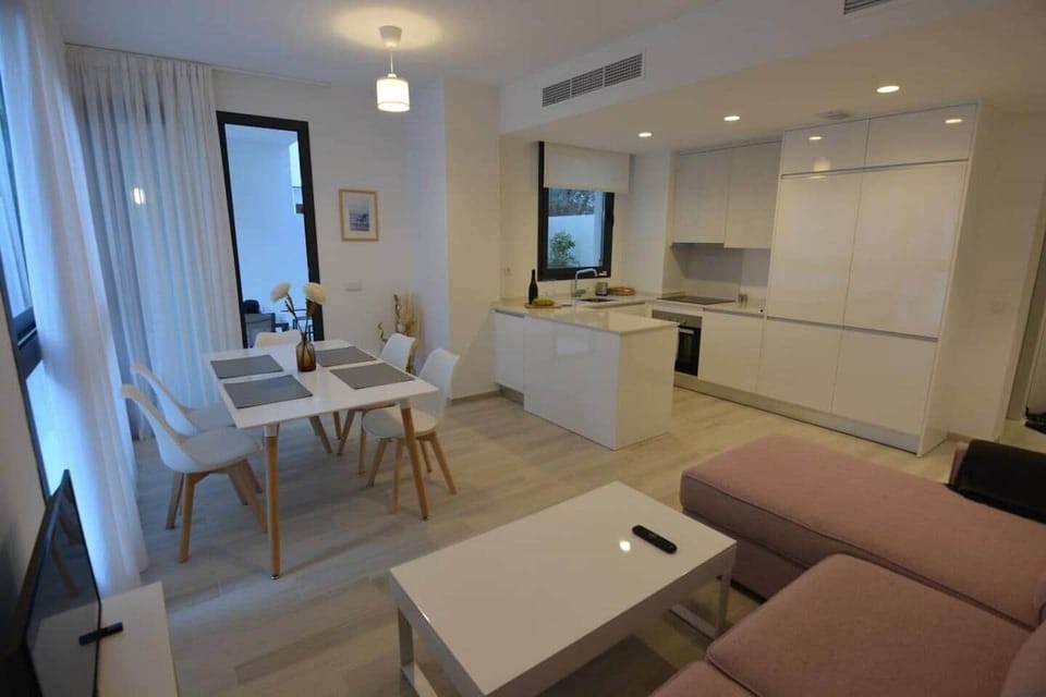 CASA BELLA Malaga City Apartment HOMINGBOOK
