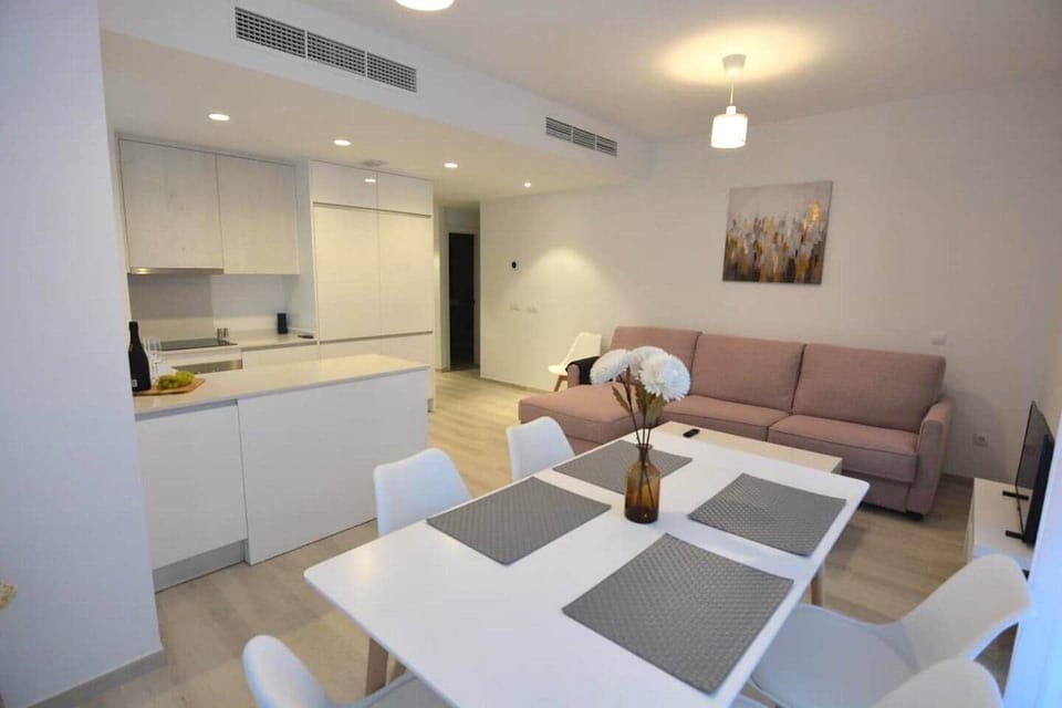 CASA BELLA Malaga City Apartment HOMINGBOOK