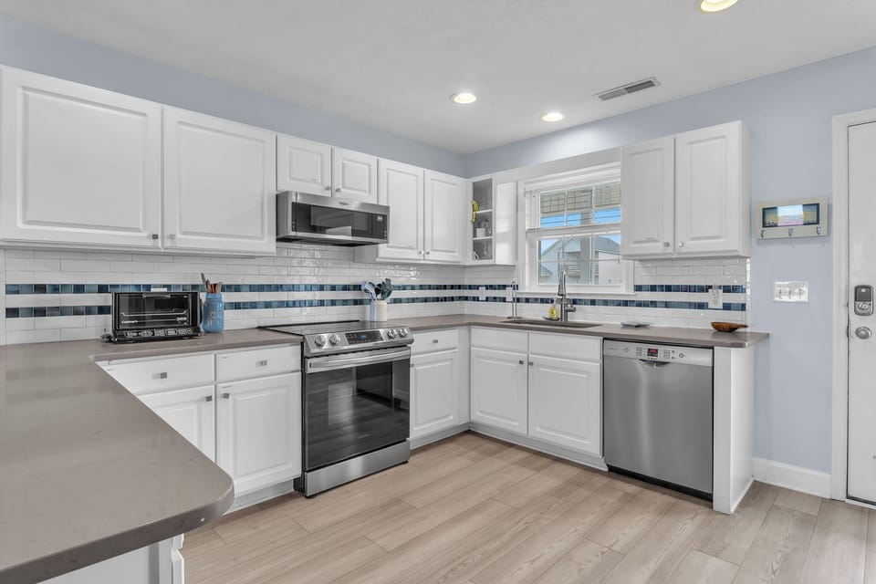 Kitchen - North
