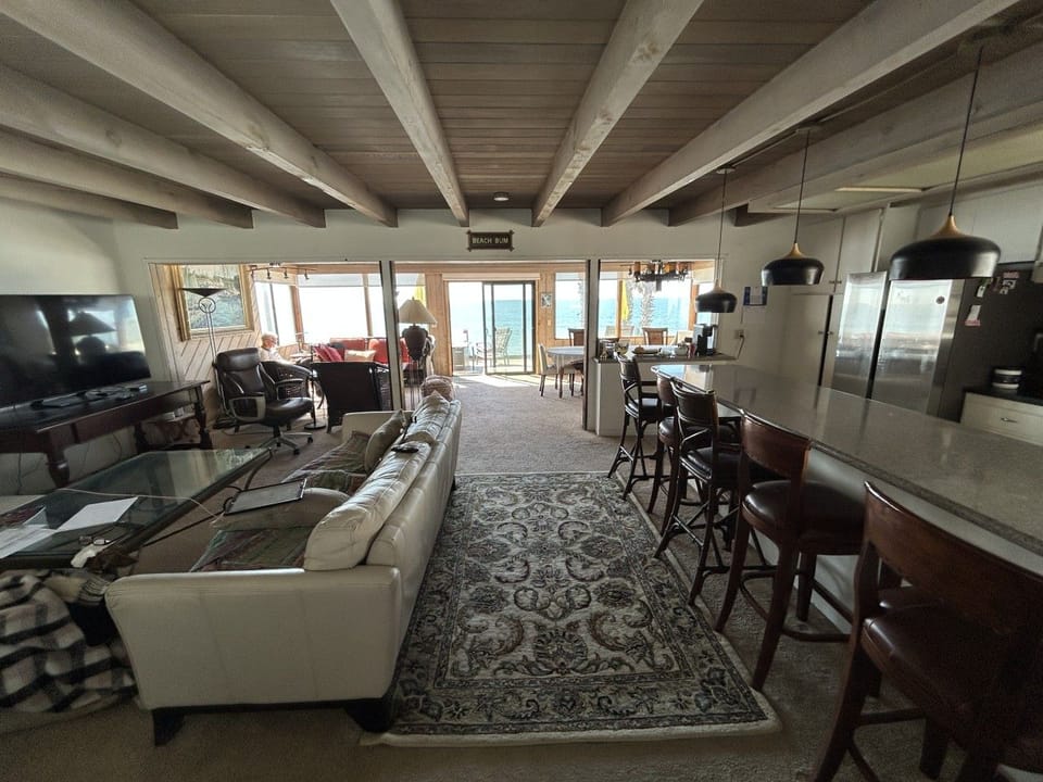 upstairs living room, tv, kitchen counter