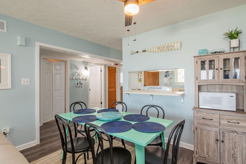Dining Area - East